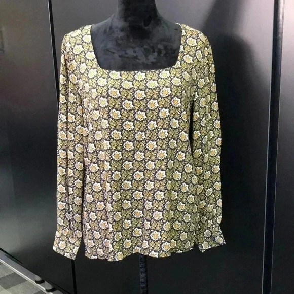 LOFT Square Neck floral print,loose fit,button cuffs,lightweight tan/navy blue - Picture 1 of 10